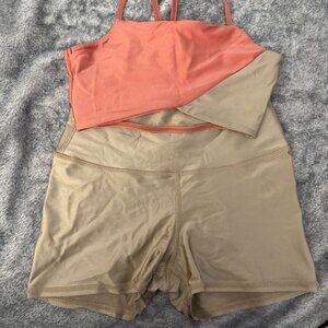 Tiger Friday dance set